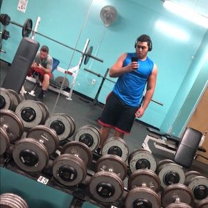 Meet your Posher, Hussein